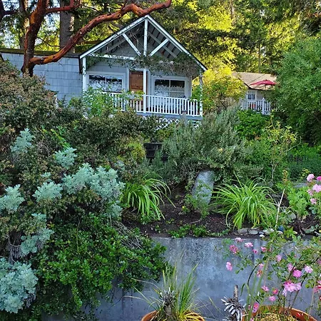 Bay Cottage Getaway Port Townsend Room photo