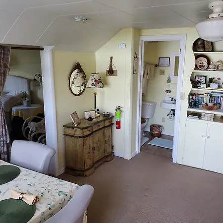 Bay Cottage Getaway Port Townsend Room photo