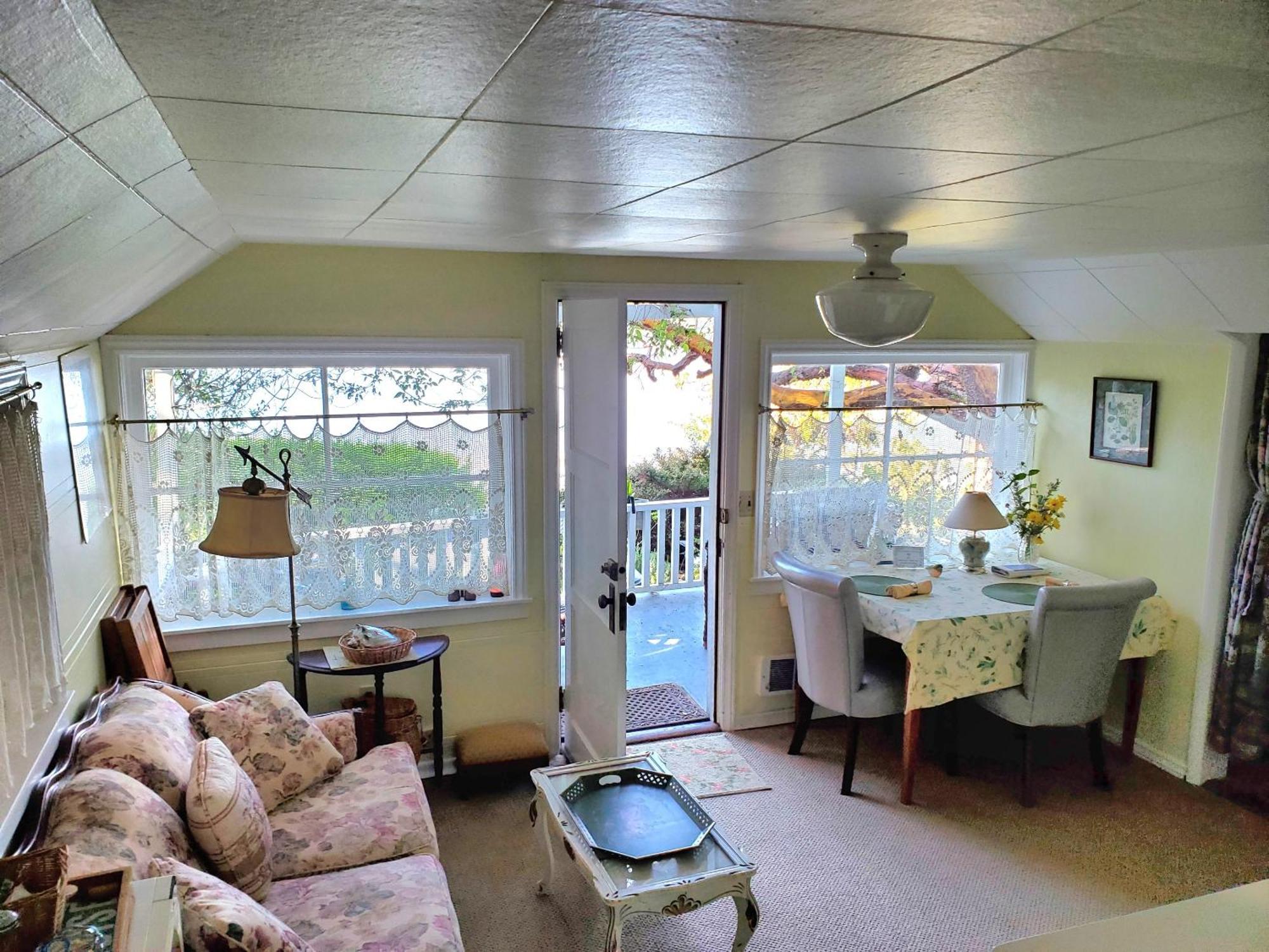 Bay Getaway * Port Townsend